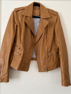 Massimo Dutti Women's Tan Leather Moto Jacket Size Large
